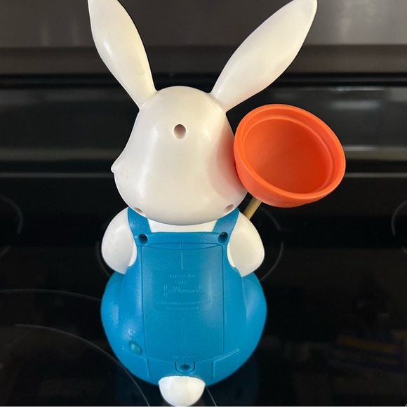 Hallmark joking bunny - Picture 3 of 4